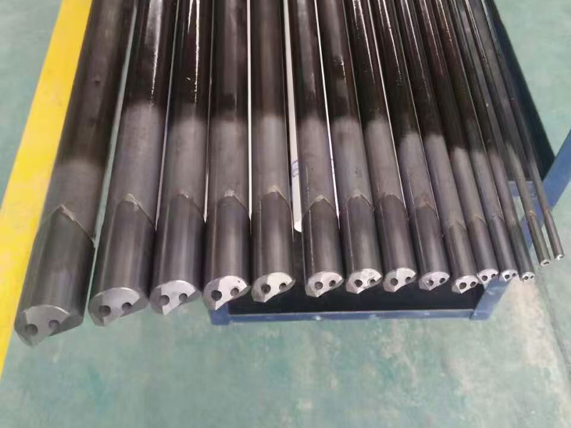 深孔槍鉆配套槍鉆刀具，長度可根據(jù)設(shè)備定制